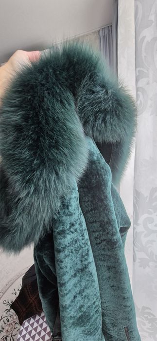Палто / кожух от естраган, естествена кожа и лисица