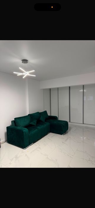 Vand coltar extensibil in satre perfecta