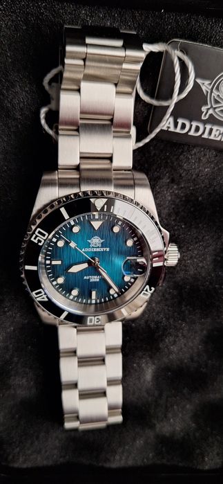 Nou! Ceas automatic, diver, mecanism Seiko.