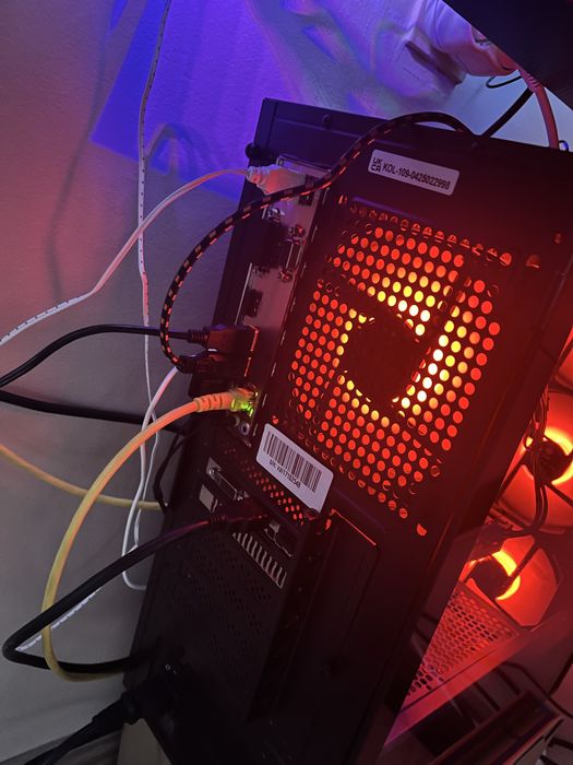 Гейминг Компютър