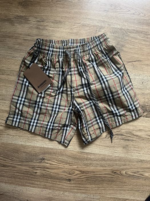 pantaloni scurti burberry