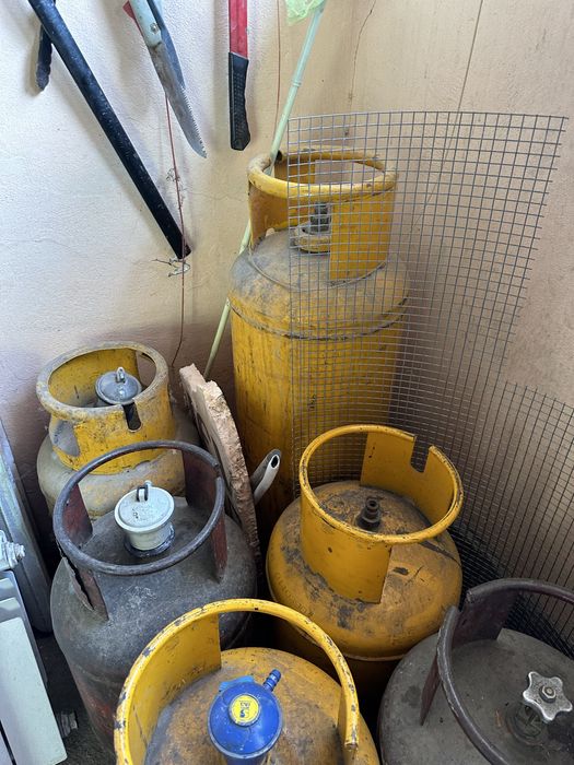 Продам газовые баллоны