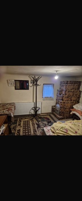 Casa de vanzare plus teren Vadu Parului