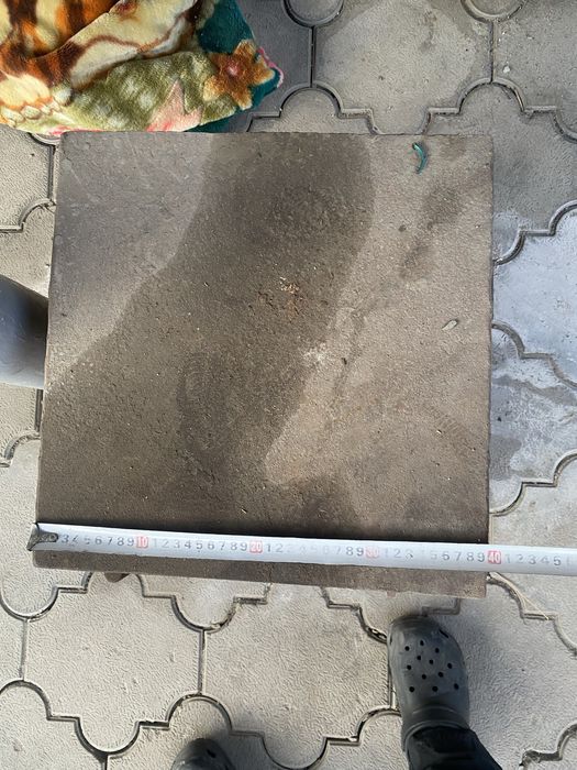 Продам сейф маленький