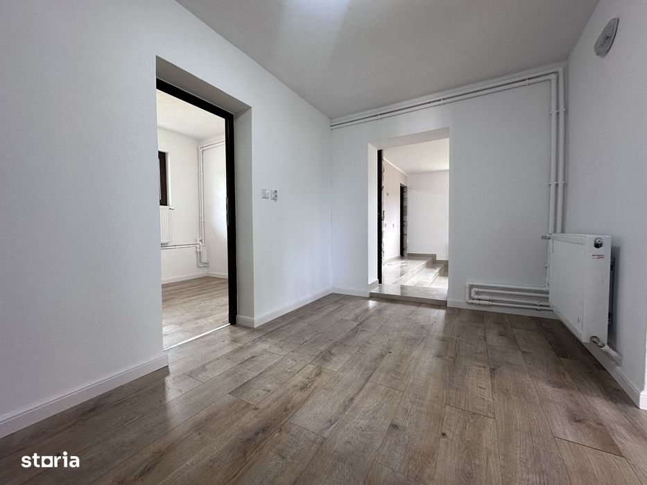 Între dealuri, viță de vie și liniște deplină! Vanzare casa in Prahova