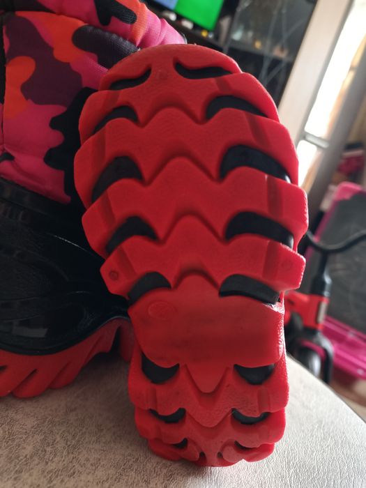 Продам сапожки резиновые