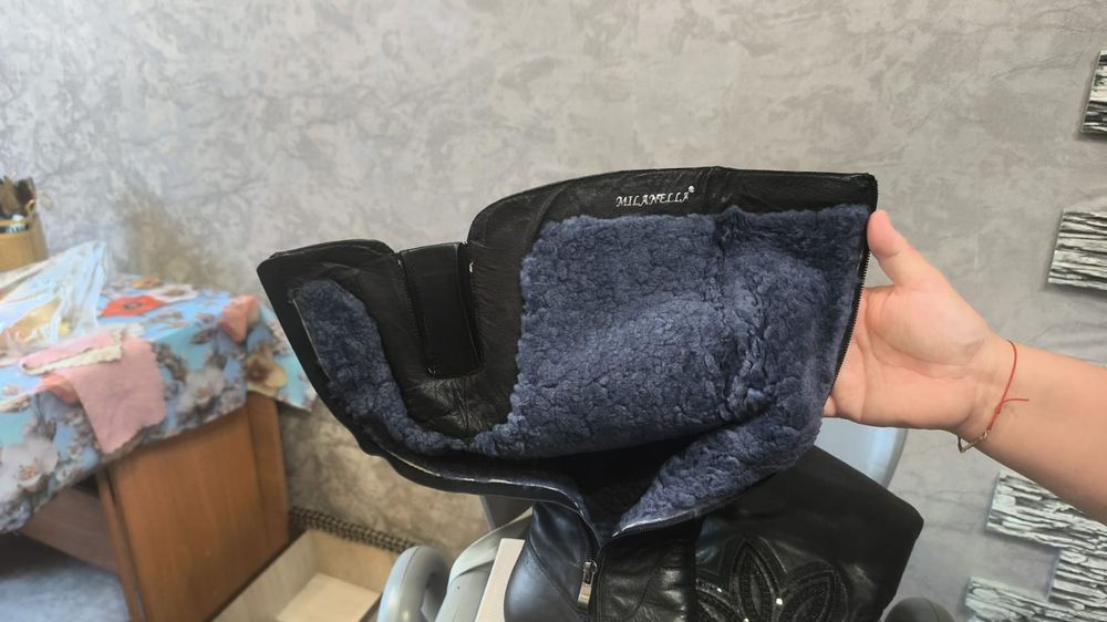 Продам зимние сапоги