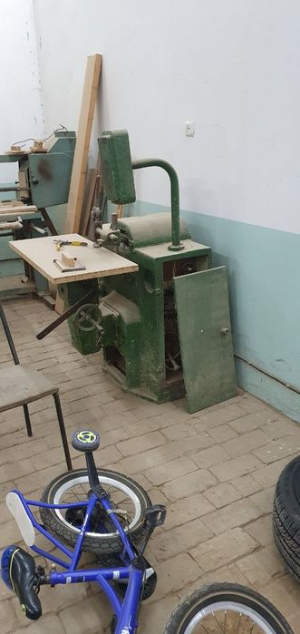 Деревообрабатывающий станки рейсмус 60 см. Красный металлист