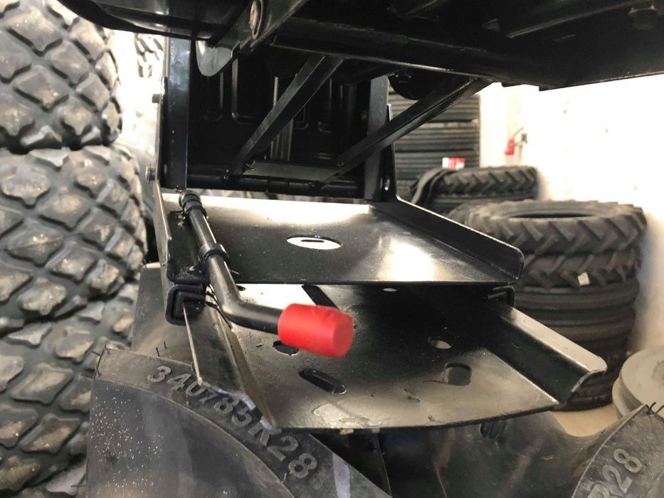 Scaun nou de tractoare triplu reglaj si prindere universala u650 4XYT