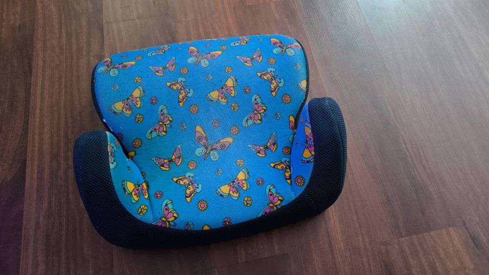 Детское автомобильное кресло.