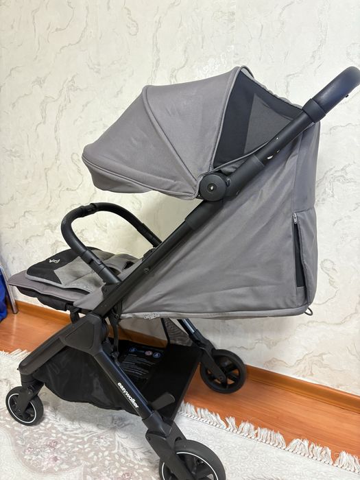 Лятна количка 250€