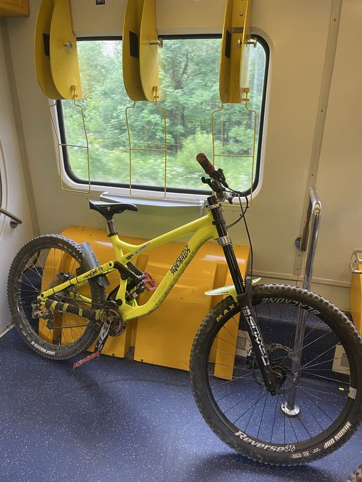 Vand bicicleta downhill commencal supreme v3 DH