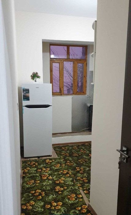 Юнуасабад - 7 квартал 1 хонали 2-этаж срочно сотилади 55 м2