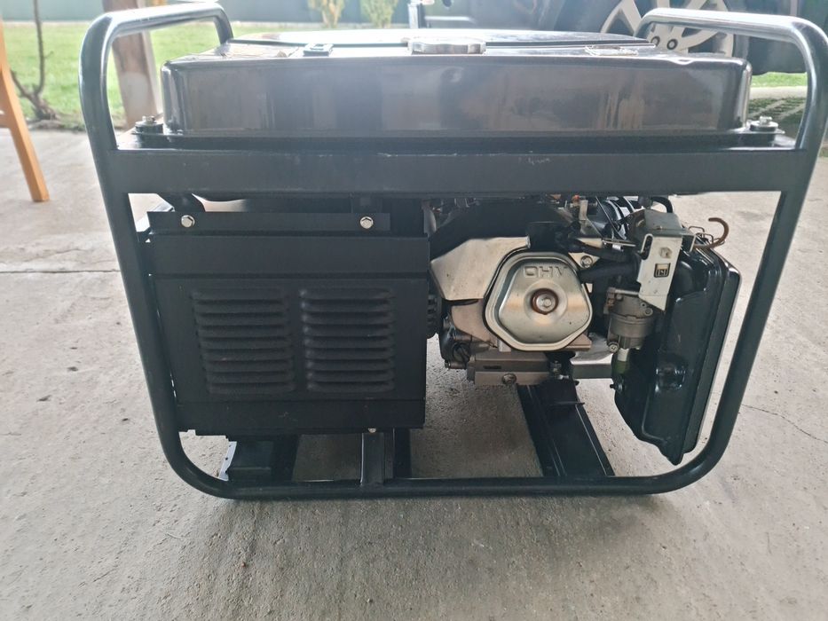 Generator  KIPOR curent electric KGE 6500 E automat