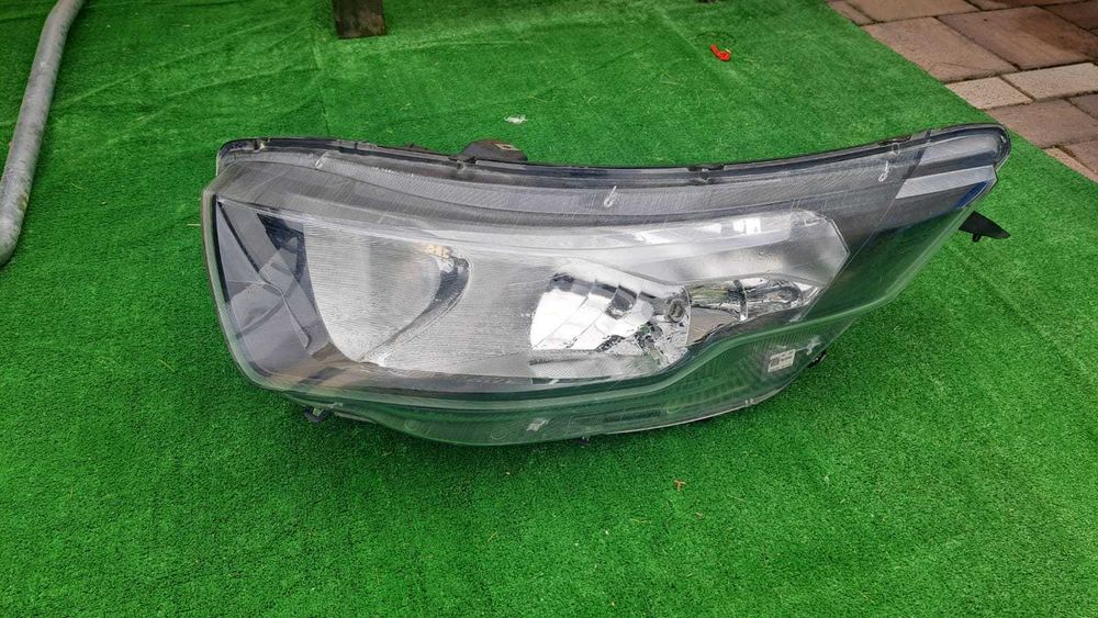 Far stanga fata iveco daily 2014-2017-2018-2019-2020-2021