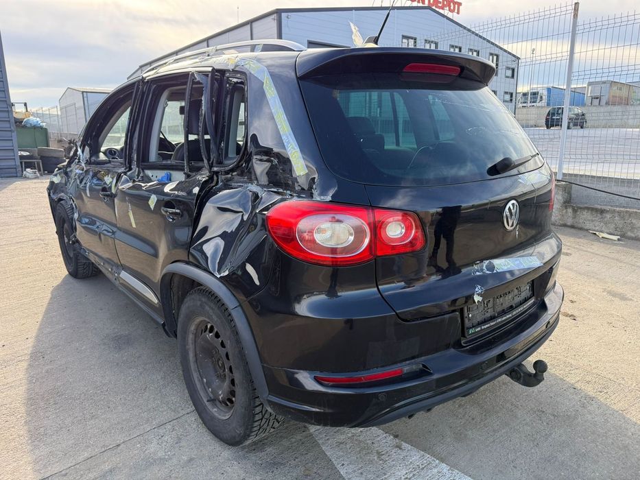 Dezmembrez / Dezmembrari / Piese / Accesorii Vw tiguan negru rline 2.0 tdi 2009 cbbb volan stanga