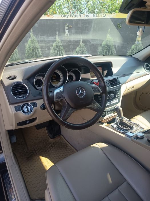 MERCEDES-BENZ C-Class 2013 — imagine 4