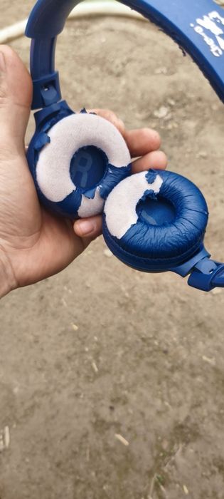 JBL  quloqchin 100% original rusdan olip kelinganman