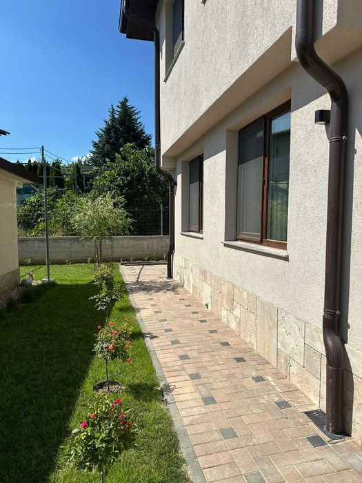 Дава се под наем Къща в Варна, Левски - 150 кв.м за 2000 € - Снимка #11