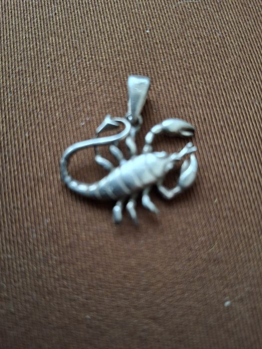 Сребърни бижута,колие с полускъпоценни камъни.