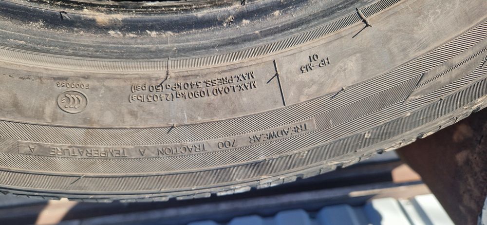 Резина  255/55 R19 M+S