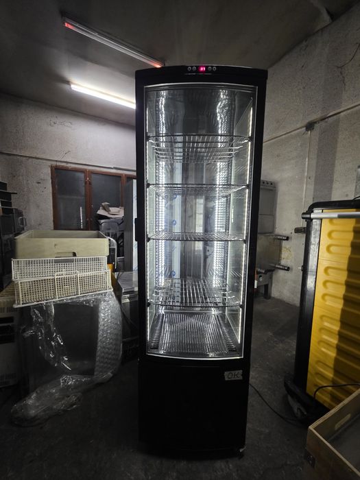 Сладкарска хладилна витрина с LED осветление