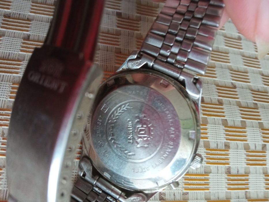 Часы оригинал.Япония.