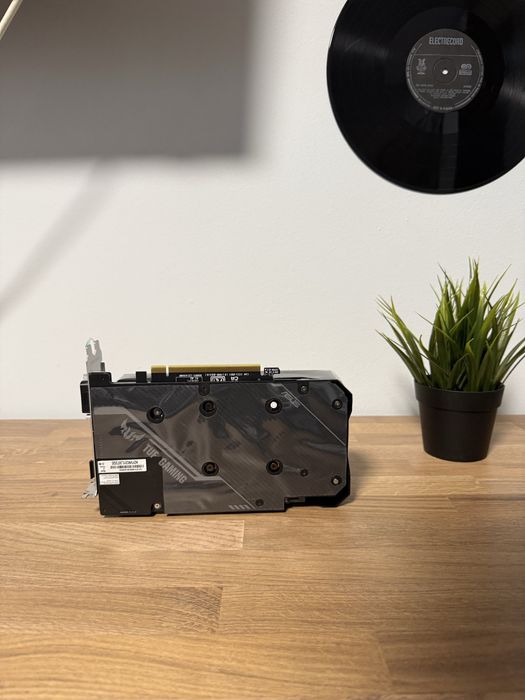 Placa video GTX 1660 Super Asus TUF OC 6gb