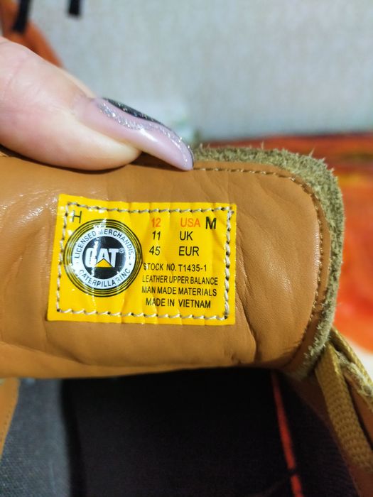 Продам мужские ботинки 45 р