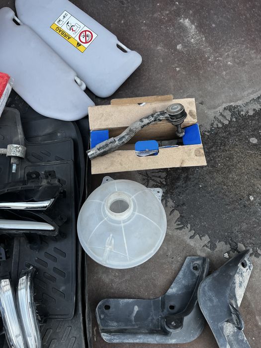 Продам запчасти Лада Веста