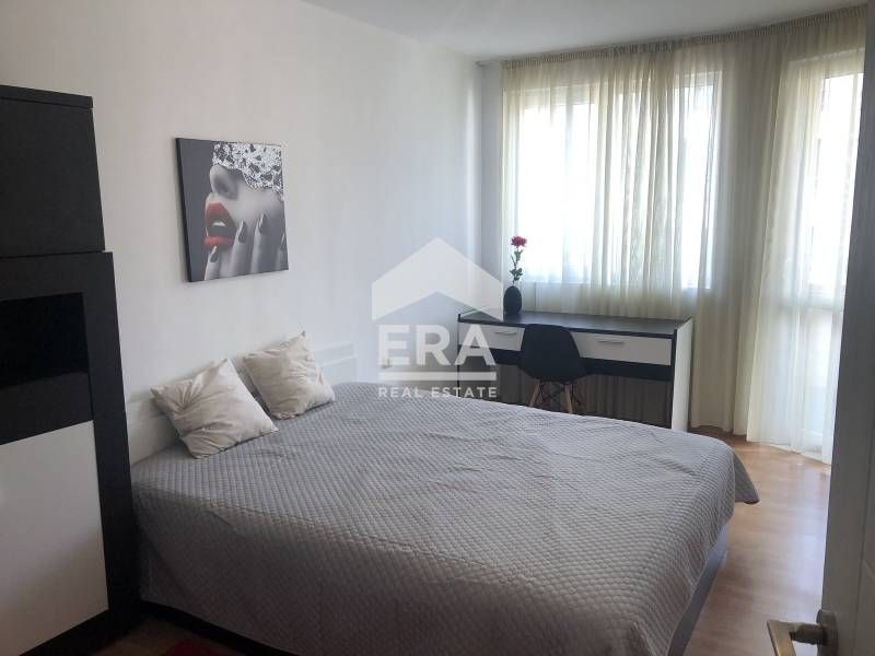 Дава се под наем Тристаен апартамент в Варна, Окръжна болница - 100 кв.м за 700 € - Снимка #6