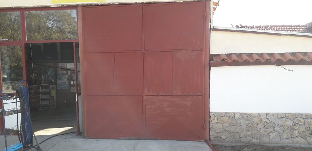 Гаражни врати 2х2 сгъваеми