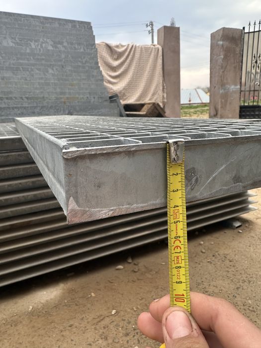 Trepte zincate galvanizate