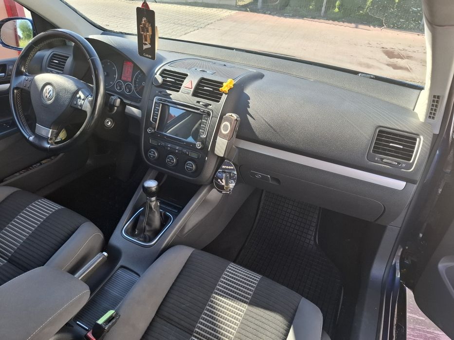 VOLKSWAGEN Golf 2009 — imagine 2