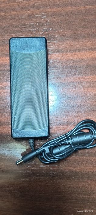Alimentator HP 18.5v 120w mufă 7.4mm cu pin central