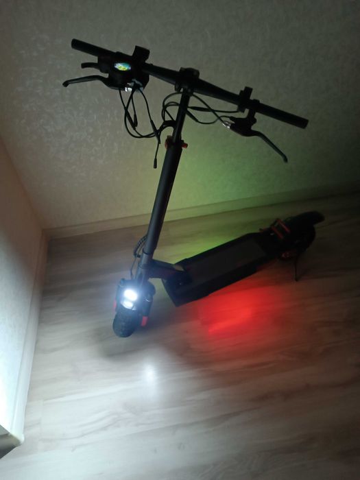 Электросамокат KUGOO M4 Pro черный