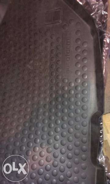 Леген Стелка За Багажник Автомобил Предпазва от Изцапване за Френски