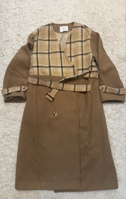 Продам новое пальто из шерсти