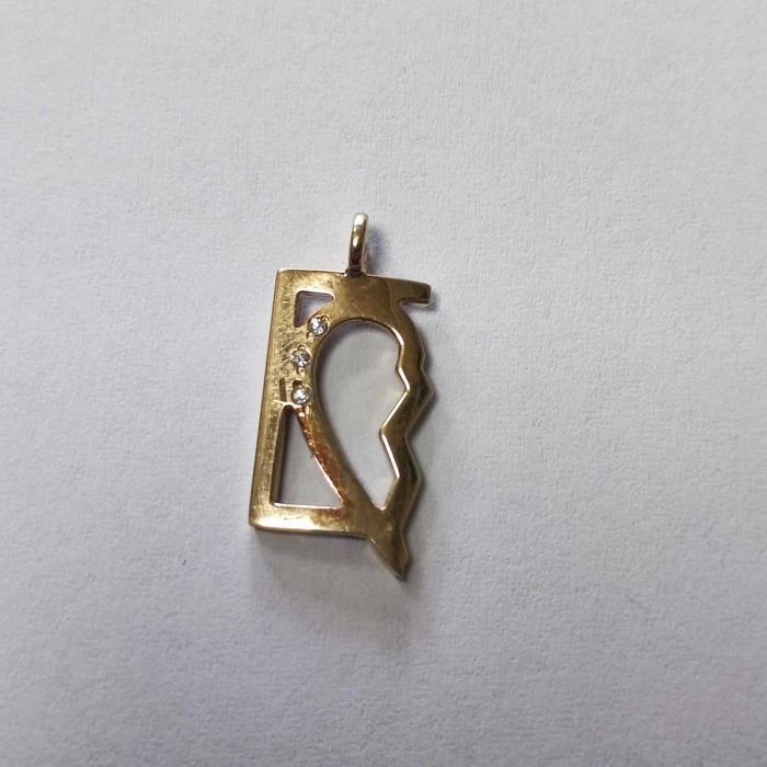 Златна висулка(сърце) 2 части 3.14гр.