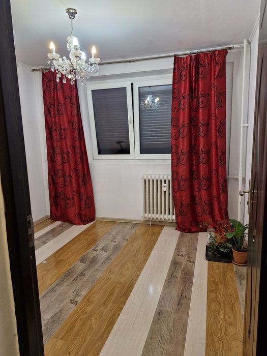 Vand apartament 3 camere Drumul Taberei