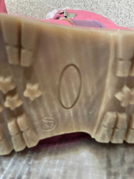 Детски сандали, обувки, боти 36,35,34,27 номер Champion Puma MatStar