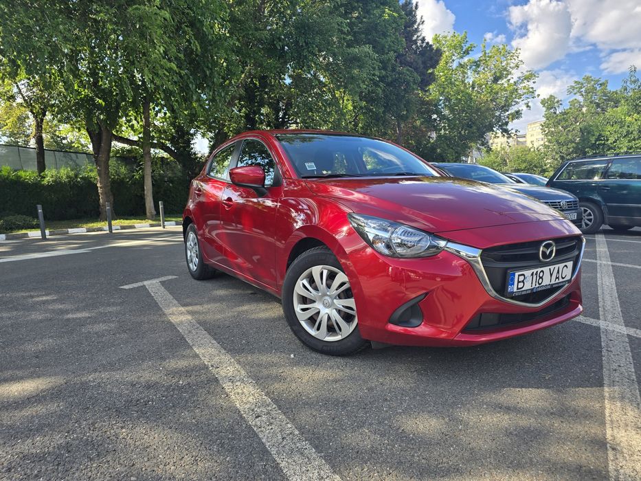 MAZDA 2