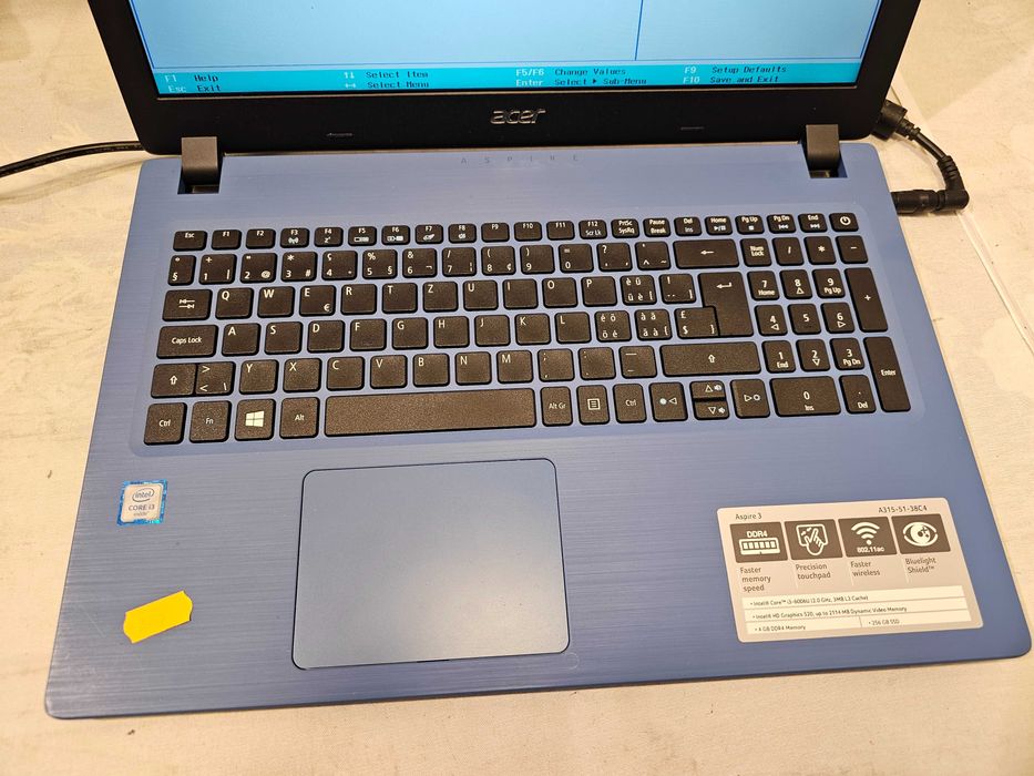 Laptop Acer Aspire 3 A315-51 model N17q1 Intel i3 fara ssd-hdd