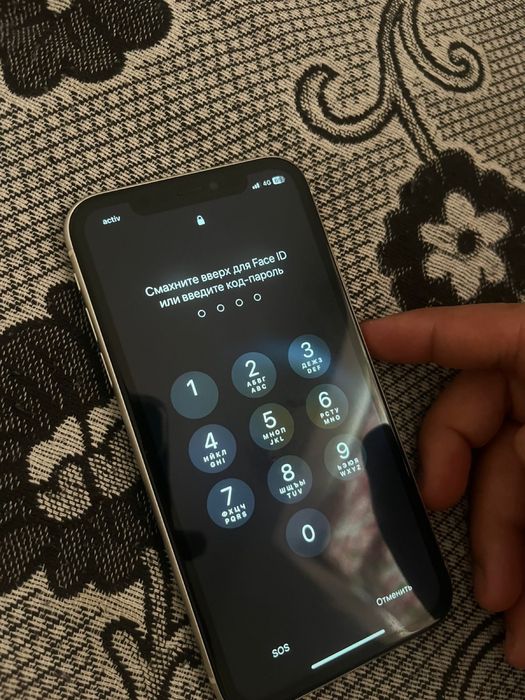 Айфон 11 в хорошем состояние