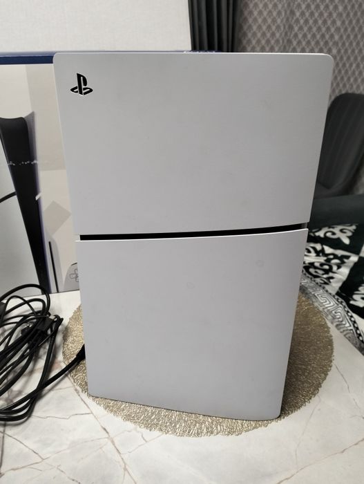 Продам Плей Стейшн 5