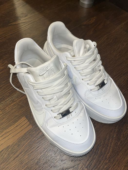 Adidași Nike mărimea 37,5