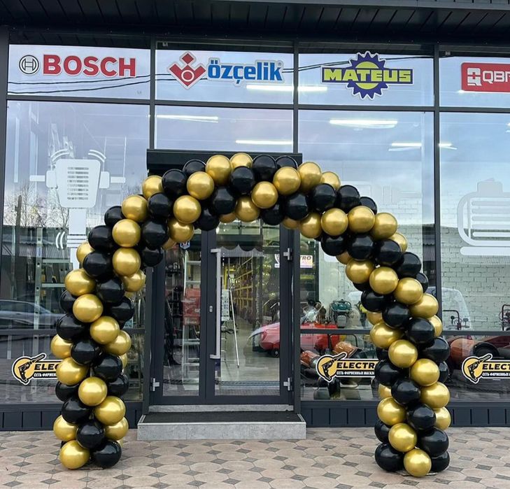 Арка, парфлекс  и красная дорожка