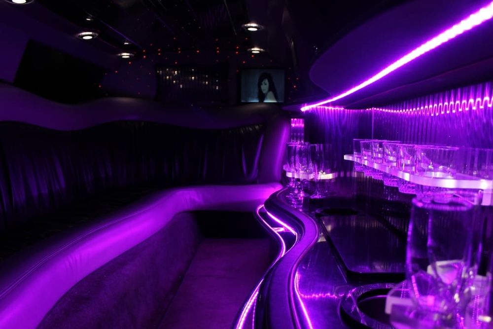 Прокат лимузина.