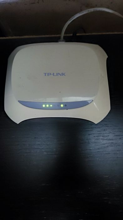 Продам роутер WiFi (модем сетевой) TP-link в хорошем состоянии,.