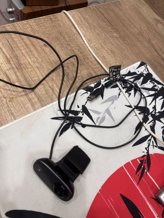 Продам вебкамеру